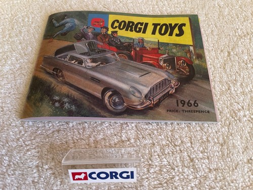 Corgi toys katalog 1966 - toys,