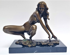 Bronze Skulptur Nackte Frau