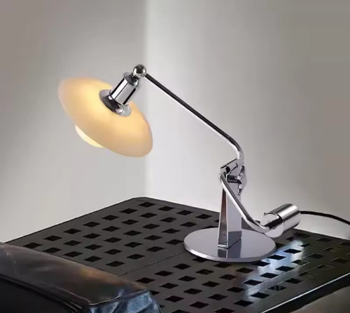 Klavierlampe inspiriert von
