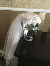 Hochzeit? Braut-Hütchen: extravagante Pillbox mit wunderschönem Perlenschleier