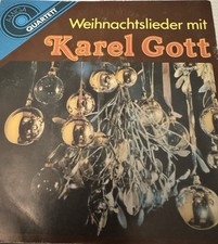 Weihnachtslieder mit Karel