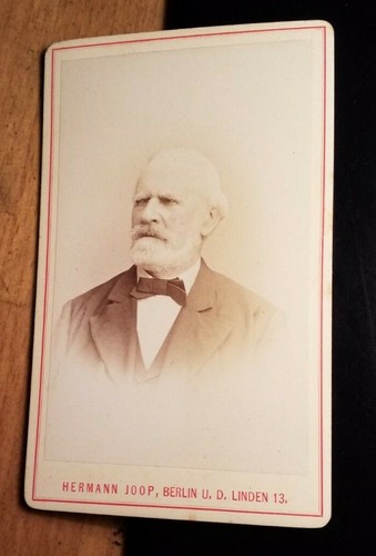 Alter mann mit bart - alter, portrait