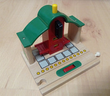 BRIO Bahnhof 33681 Stop & Go Station