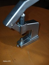 Bergeon 5500 Pressstock tool for crystals