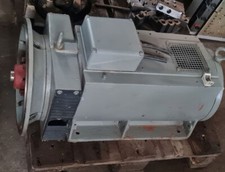AVK SB30/320-22 Motor Schweissgenerator  229A  6 Monate Gewährleistung