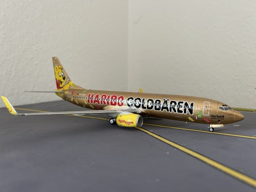 Revell boeing 737 800 tuifly - boeing,