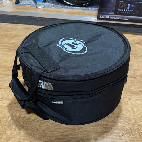 Protection racket 14x8 - protection, 14x8"