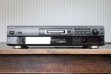 - Technics SJ-MD 100 -