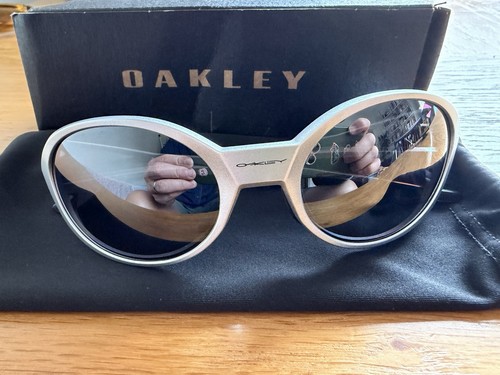 Oakley eye jacket redux - eye,