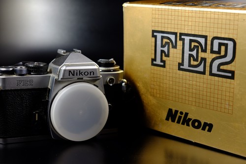 Nikon fe2 35mm slr - slr, body