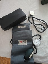 Riester Blutdruckmessgerät mit Manschette und Manometer inkl. Stethoskop ...