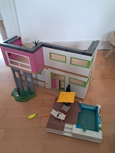 Playmobil city life - city,
