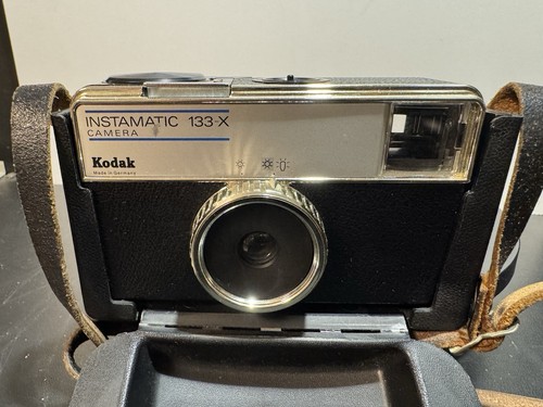 Kodak instamatic camera 133 - kodak,