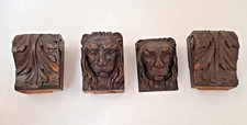 4 antike Zierelemente Löwe