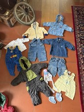 12-teiliges Baby Anziehsachen Konvolut Gr 74 80 86 Jeans Schneeanzug Jacke Hemd