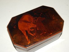 8 - eckige Lackschatulle