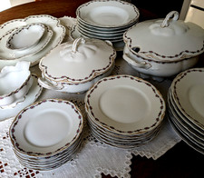 Antikes Speiseservice