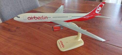 Flugzeugmodell 200 airbus - flugzeugmodell,