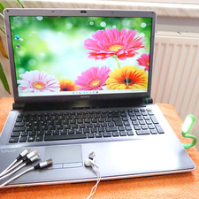 Sony Vaio AW41 18 Zoll xBLACK Kino BLURAY DOLBYSOUND l Windows 11 I 8GB RAM HDMI