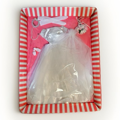 Altes brautkleid 1964 barbie - 1964,