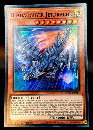 Blauäugiger jetdrache super - blauäugiger,