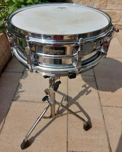 Sonor snare drum - d, in
