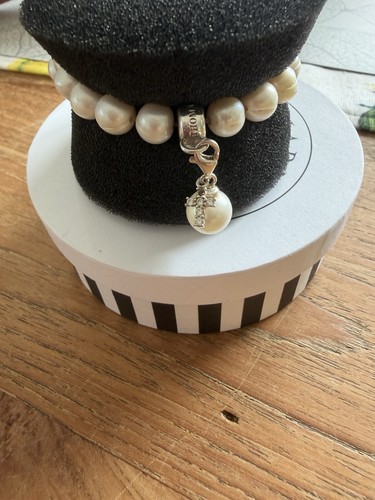 Perlenarmband mit charm - perlenarmband,
