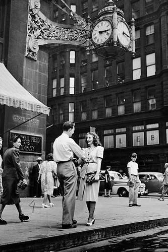 The marshall field clock - field's,