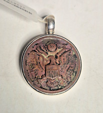 Anhänger antiker Uniformknopf