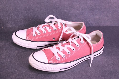 Converse sneaker chucks all - chucks,