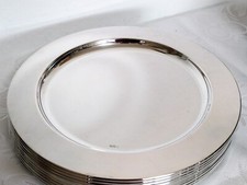 Versilberter Platzteller