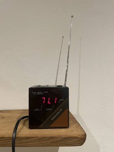 Vintage radio würfelwecker - vintage,