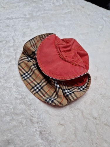 Rare vintage burberry - vintage, red