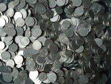 Lot 200 Münzen DDR 5 und 10