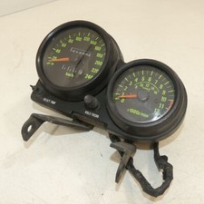 Kawasaki GPZ 750 UT Cockpit Instrumente Tacho Verkleidung 41331