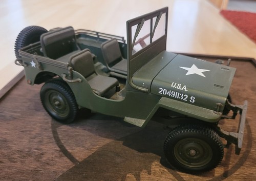 Willys jeep modell - willys, 1:18