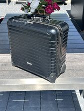Rimowa Salsa Business Trolley schwarz - mit TSA-Schloss 40x40x20cm 25L