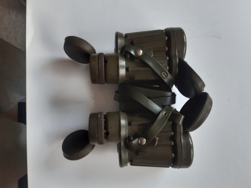 Bundeswehrfernglas 30 - x,