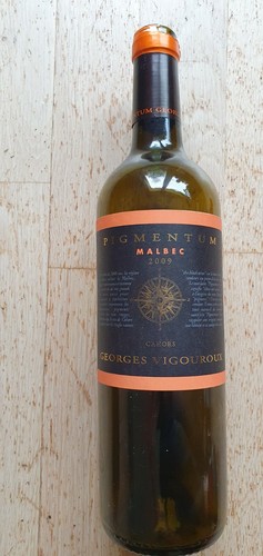 Jahre alte rotwein flasche - jahre,