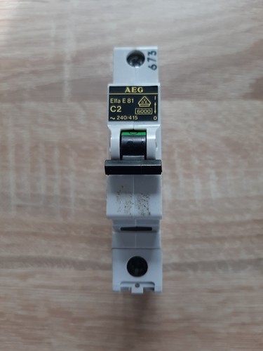 Aeg elfa e81 polig - 1,