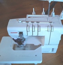 Janome CoverPro 2000CPX Coverstichmaschine