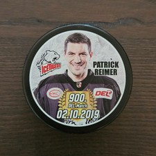 Patrick Reimer Eishockey Puck 900. DEL Spiel 02.10.2019 Nürnberg Ice Tigers DEL