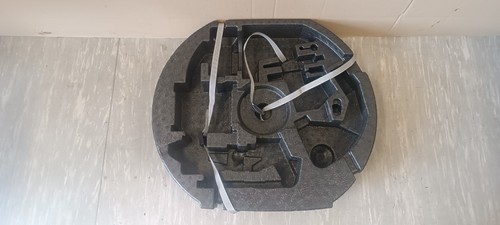 Touran bordwerkzeug - vw,