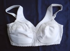 GLAMORISE  Entlastungs-BH mit