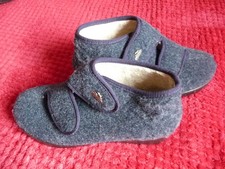 halbhohe Damen-Hausschuhe der Marke   " FLY  FLOT "   Größe  38  -kuschelig wam-