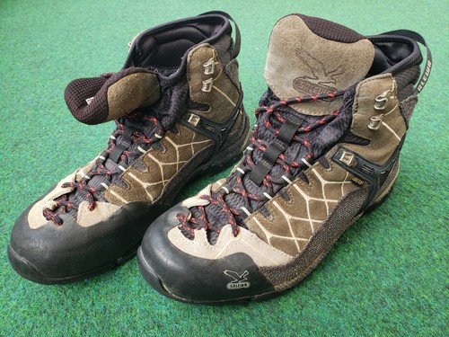 Salewa robuste und - robuste,