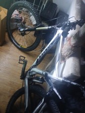 Profi Fülle Mountainbike 26