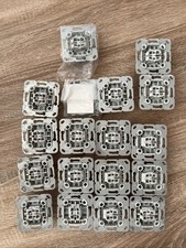 GIRA Aus-Wechsel-Serien Kreuz