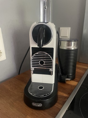 Longhi nespresso lattissima - de'longhi,