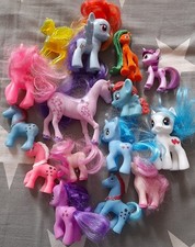 Süße Spielzeug Pferde * 15 Stück * super Zustand * z.T. auch neue Pferde